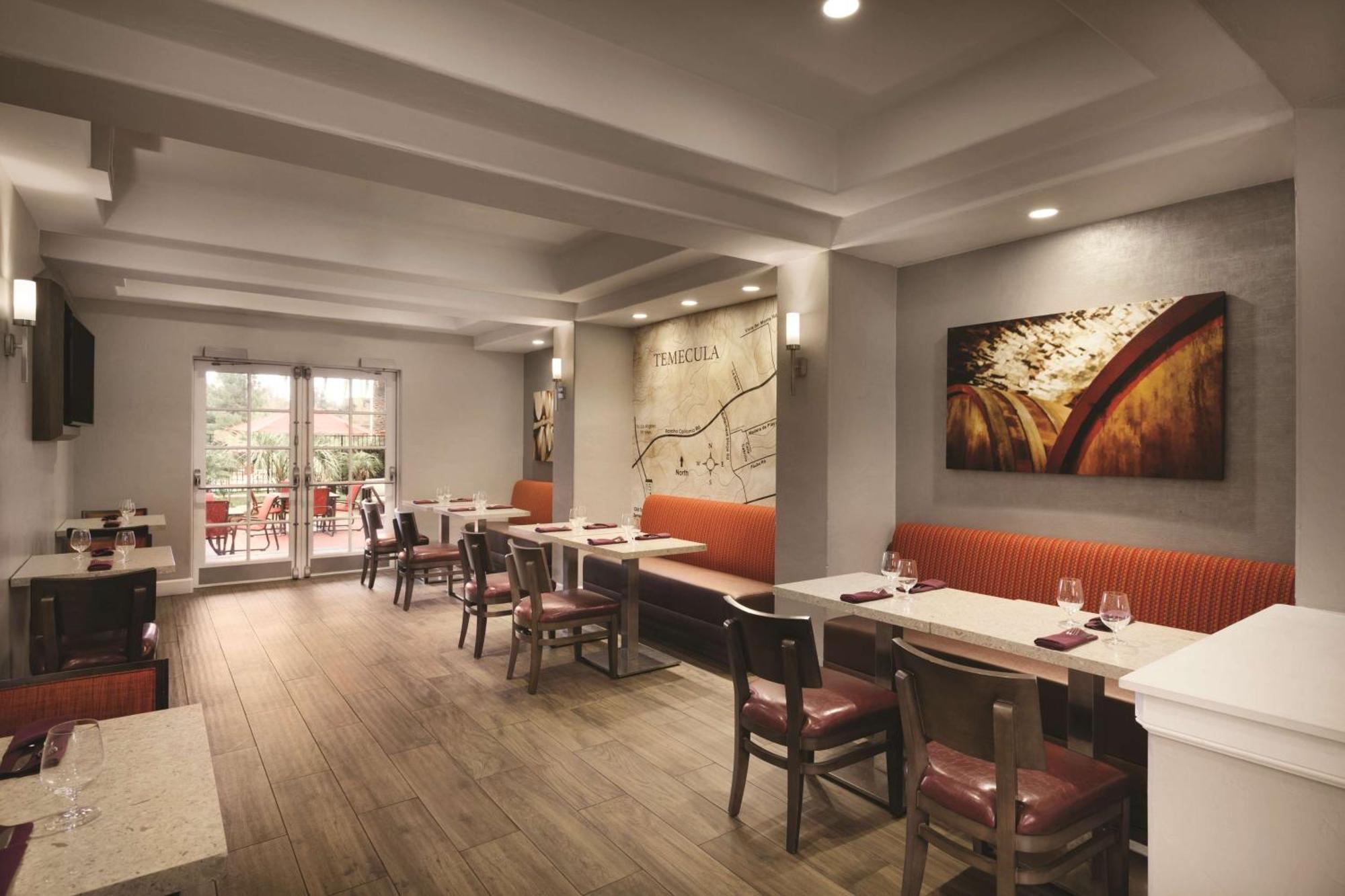 Embassy Suites By Hilton Temecula Valley Wine Country Exterior foto